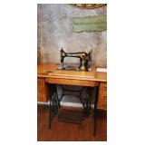 Singer Sewing Machine