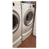 LG Washer & Dryer w/Stg Pedestals