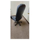 $50 - Blk Leather Exec Chair