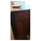 $400 drop leaf table