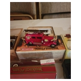 antiq. fire truck