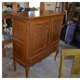 Oak Louis XV Liquor Cabinet