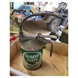 Unique oil can spout