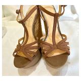 Style is Bevin Size is 8M