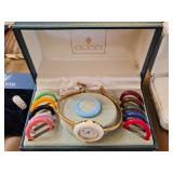 +++LAST DAY 50% OFF SAT! It's Xmas! Accoutrements & Classic Collectibles In Complete Home Cape Coral