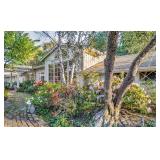 DISCOUNT SUNDAY ENCINO ESTATE SALE