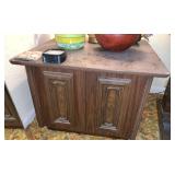 Groovy Midcentury Estate Sale by S&H