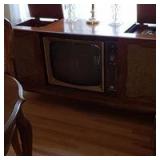 3 day REMARKABLE Estate Sale in Gibbstown 10/25-10/27
