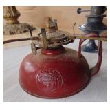 Socony Mei Foo Kerosene lamp