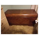Nice Lane Cedar Chest. Excellent condition