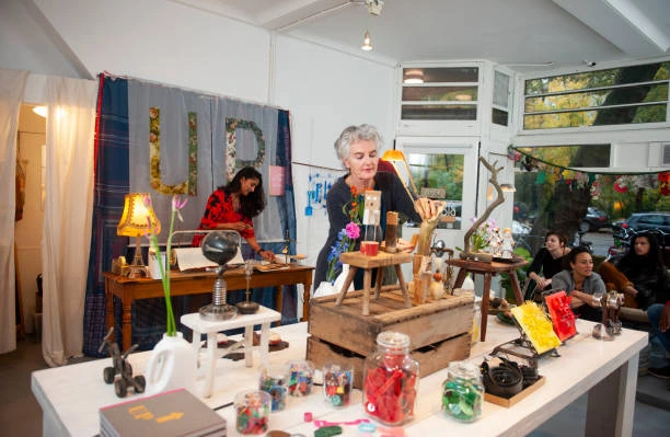 pop up shot in an event