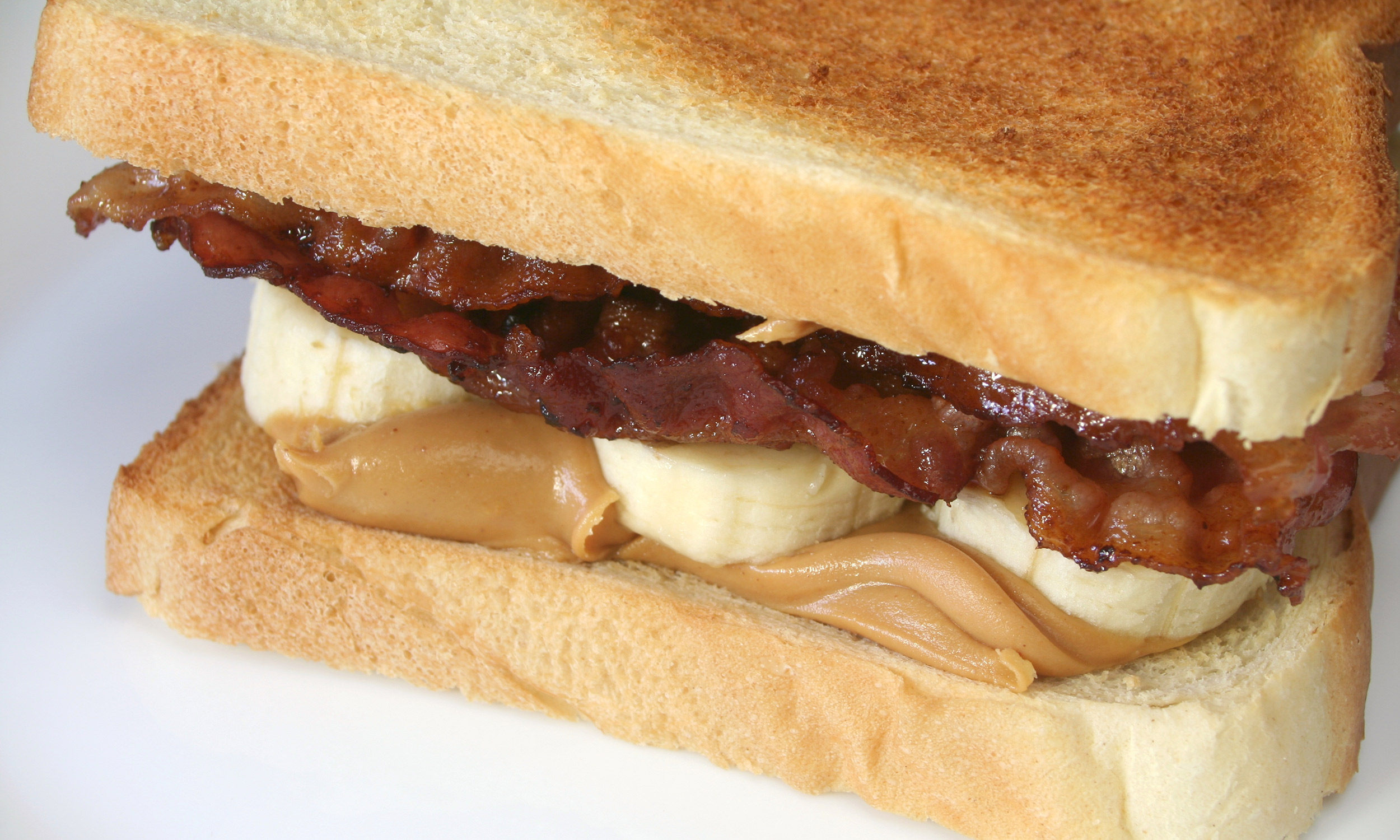British Dads Horrified by Bacon and Peanut Butter Sandwiches Extra Crispy
