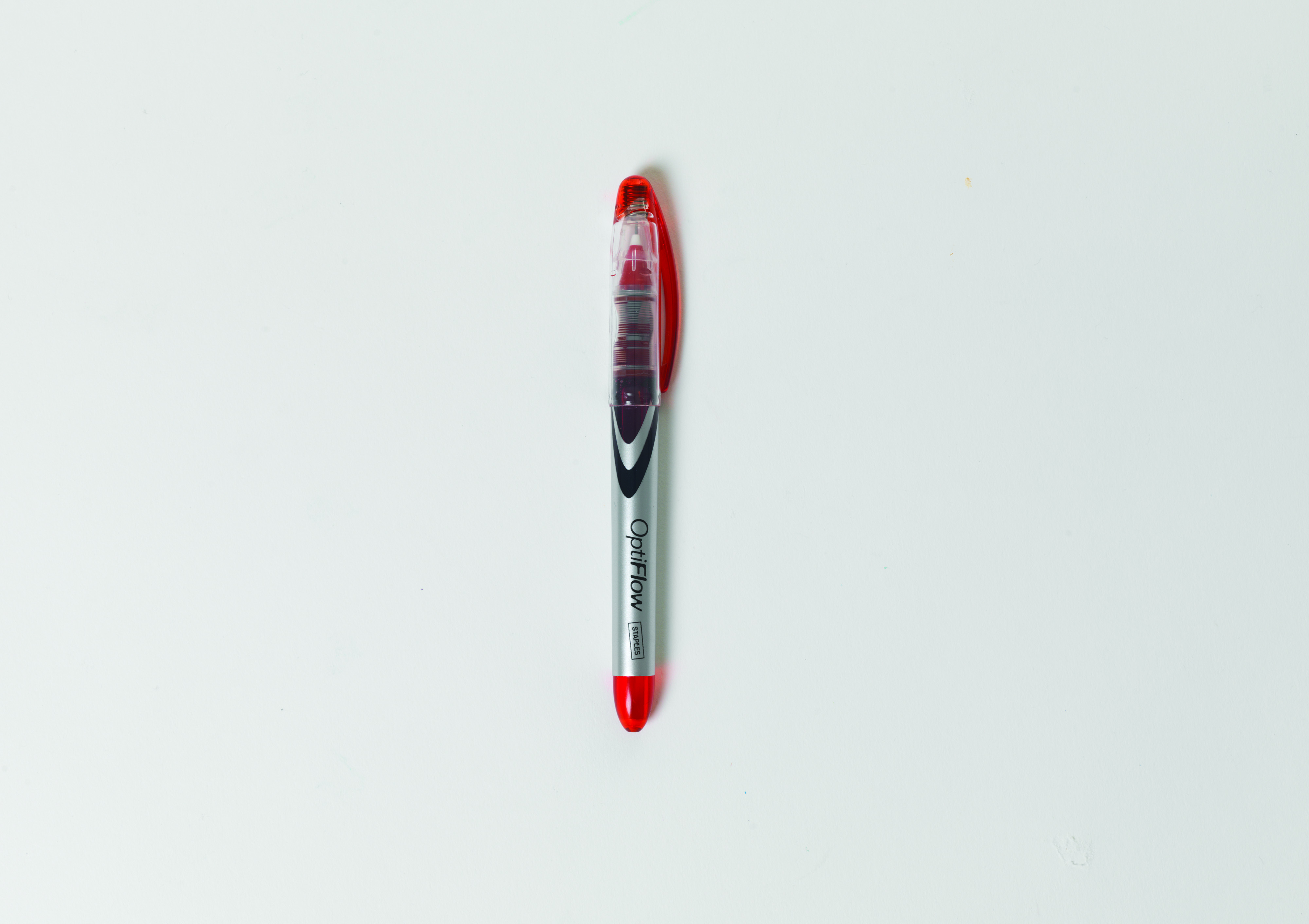 Staples OptiFlow„¢ NeedleTip Rollerball Pens, Fine Point, Red, Dozen