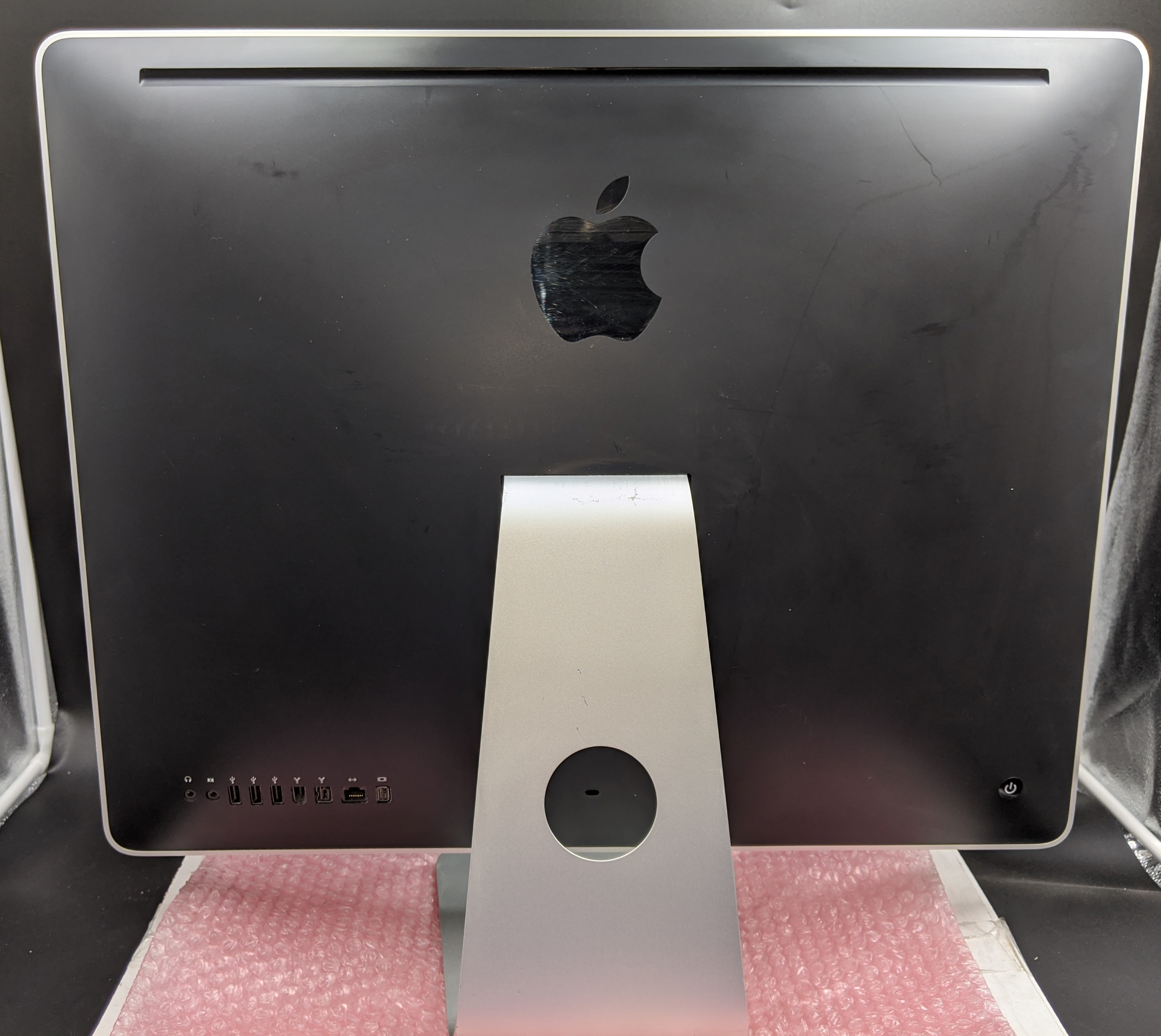 Apple iMac 24" MB325LL/A A1225 C2D 2.8GHz 2GB RAM 320GB HDD OSX LION | eBay