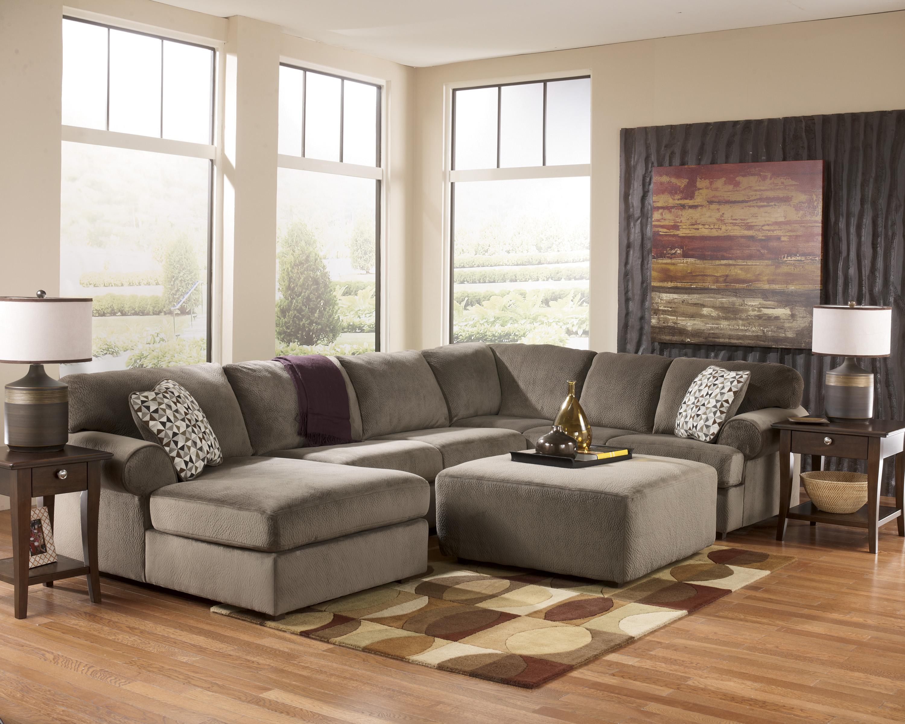 Casual Sectional Sofa with Left Chaise by Signature Design by Ashley