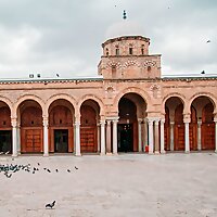 حكايات العروي