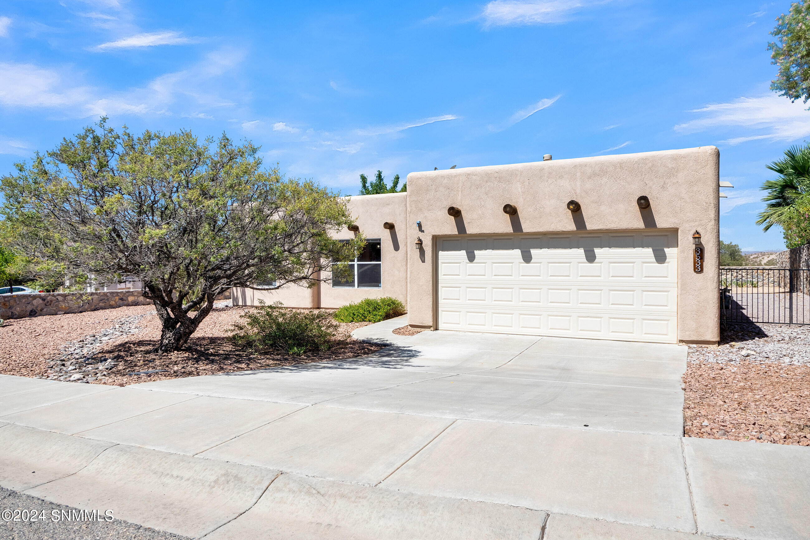 RESIDENTIAL LISTINGS The Next Las Cruces RESIDENTIAL LISTINGS The Next Las Cruces