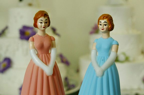 SAME-SEX WEDDING CAKE DISPLAYED IN SEATTLE CAKE SHOP