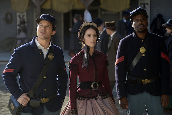 TIMELESS -- "The Assassination of Abraham Lincoln" Episode 101 -- Pictured: (l-r) Matt Lanter as Wyatt Logan, Abigail Spencer as Lucy Preston, Malcolm Barrett as Rufus Carlin -- (Photo by: Sergei Bachlakov/NBC)