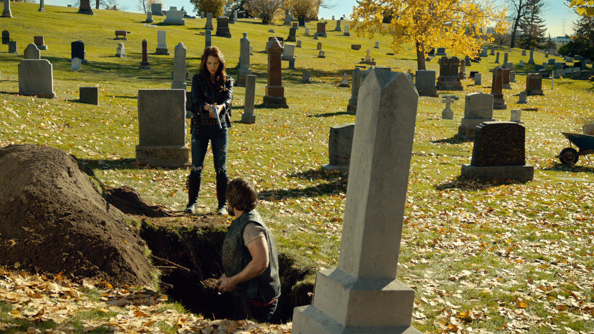 Wynonna Earp Leavin On Your Mind Marty at Cemetery