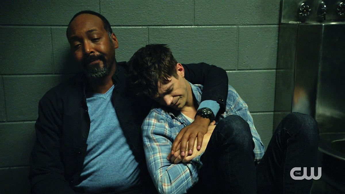 The Flash, recap, Iris West, Candice Patton, Emily Bett Rickards, Danielle Panabaker, Caitlin Snow, Felicity Smoak,