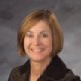 Greta Raymond headshot