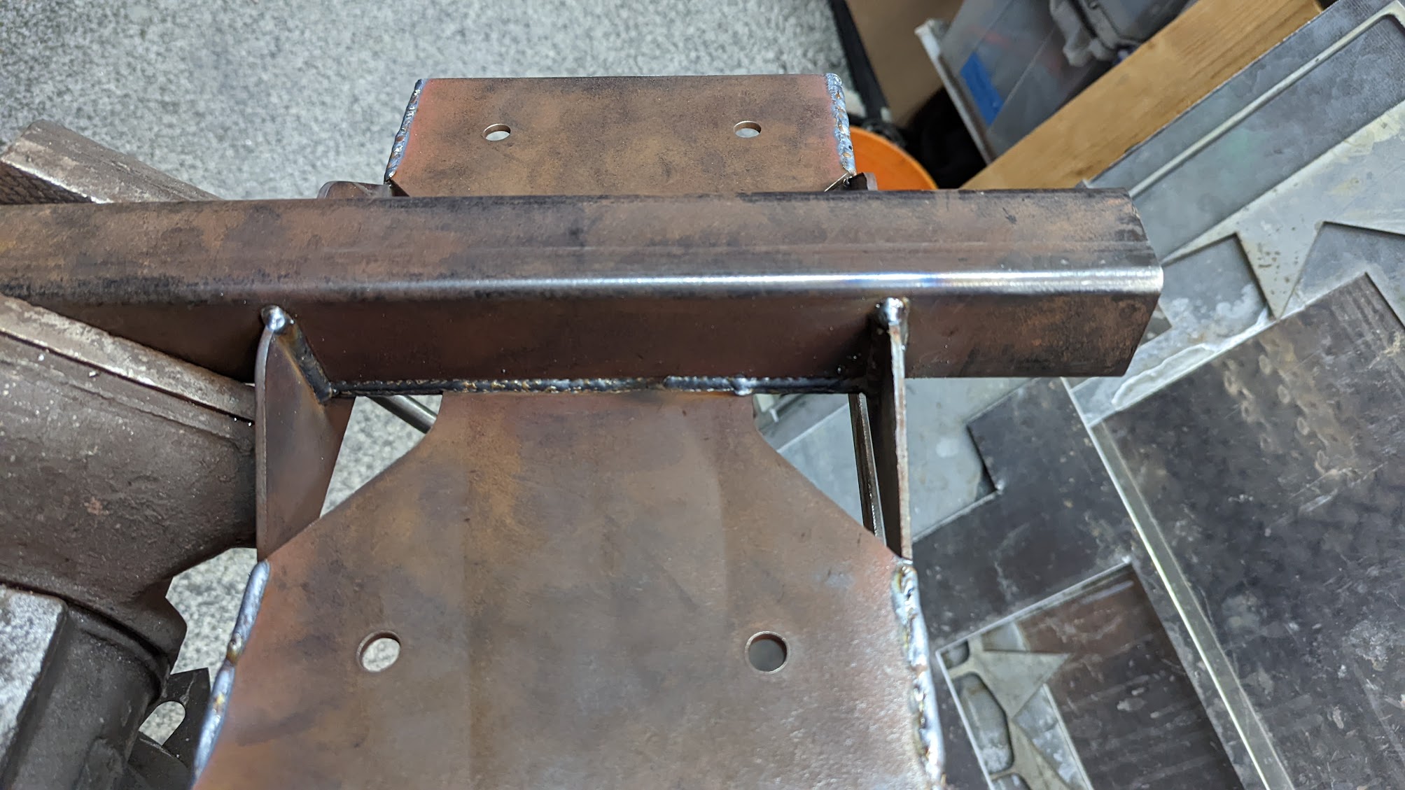 Harbor Freight Badlands Apex 12000 Winch Plate FireShare Langmuir