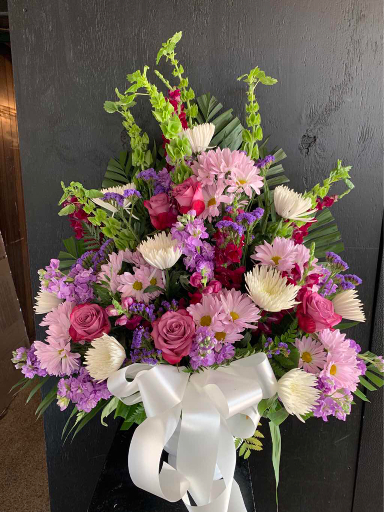 Harmonium Urn Arrangement