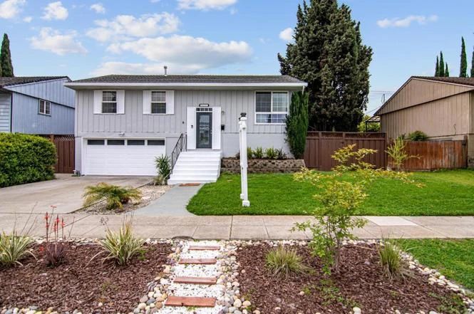what kind of house are agents buying