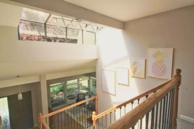 agents remodel their homes