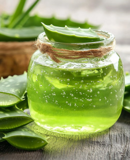 How to make aloe vera gel at home 5 easy steps for thicker, shinier hair