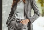 How to wear grey jeans like a street style expert