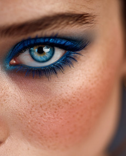 Blue Eye Make-up Your Ultimate Guide to Acing the Beauty Trend