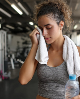 Dos and don’ts of skincare before and after workout