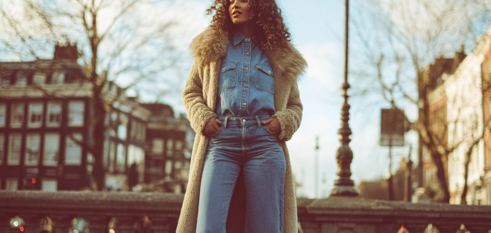 7 ways to style flared jeans like an off-duty model