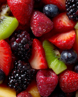 Berries vs fruits Which is the best option for breakfast