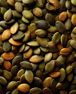 Nutritionist shares 4 foods women should eat for better health Pumpkin seeds, black raisins and more
