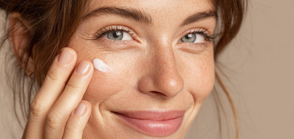 Day Vs Night Skin Care Routine Do You Need Both