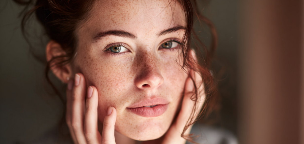 7 Pro Tips to Manage Oily Skin Effectively