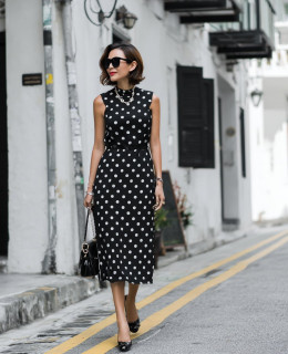 Polka Dots, Stripes And Florals The Art Of Mixing Prints Right