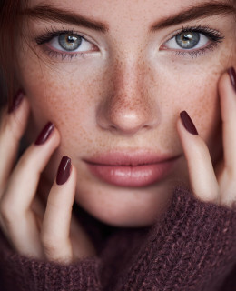 4 of The Most Flattering Nail Colors For Mature Hands