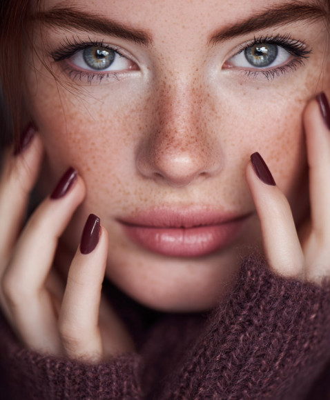 4 of The Most Flattering Nail Colors For Mature Hands
