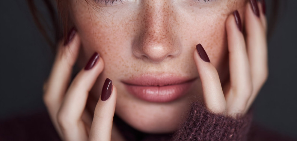 4 of The Most Flattering Nail Colors For Mature Hands