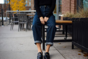 What Sandals to Wear With Jeans to Stay Chic & Trendy This Summer