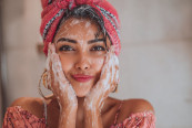 Lazy Girls’ Guide To Glowing Skin! 10 Overnight Beauty Tips That Work Like Magic