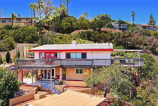 Laura Lothian - 10562 Queen Ave