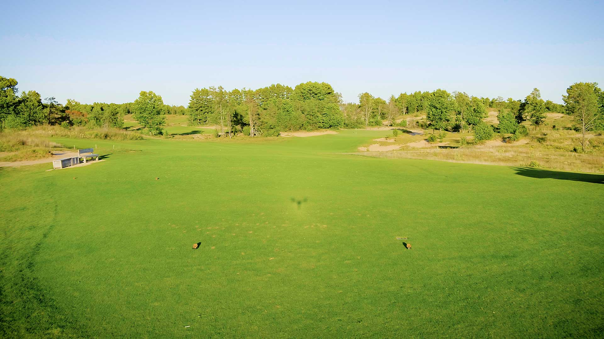 Hole 14.00 00 00 00.still007