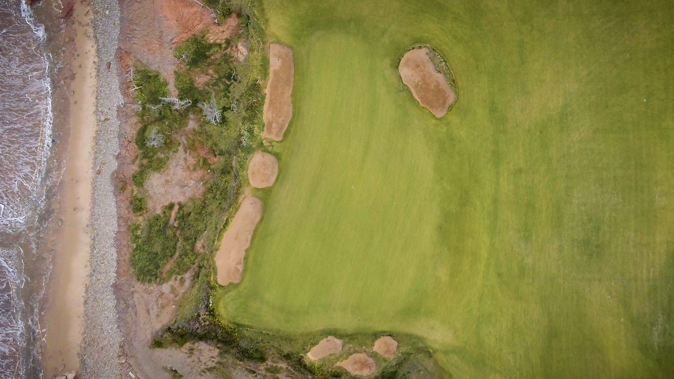 Hole 10.00 00 39 22.still008