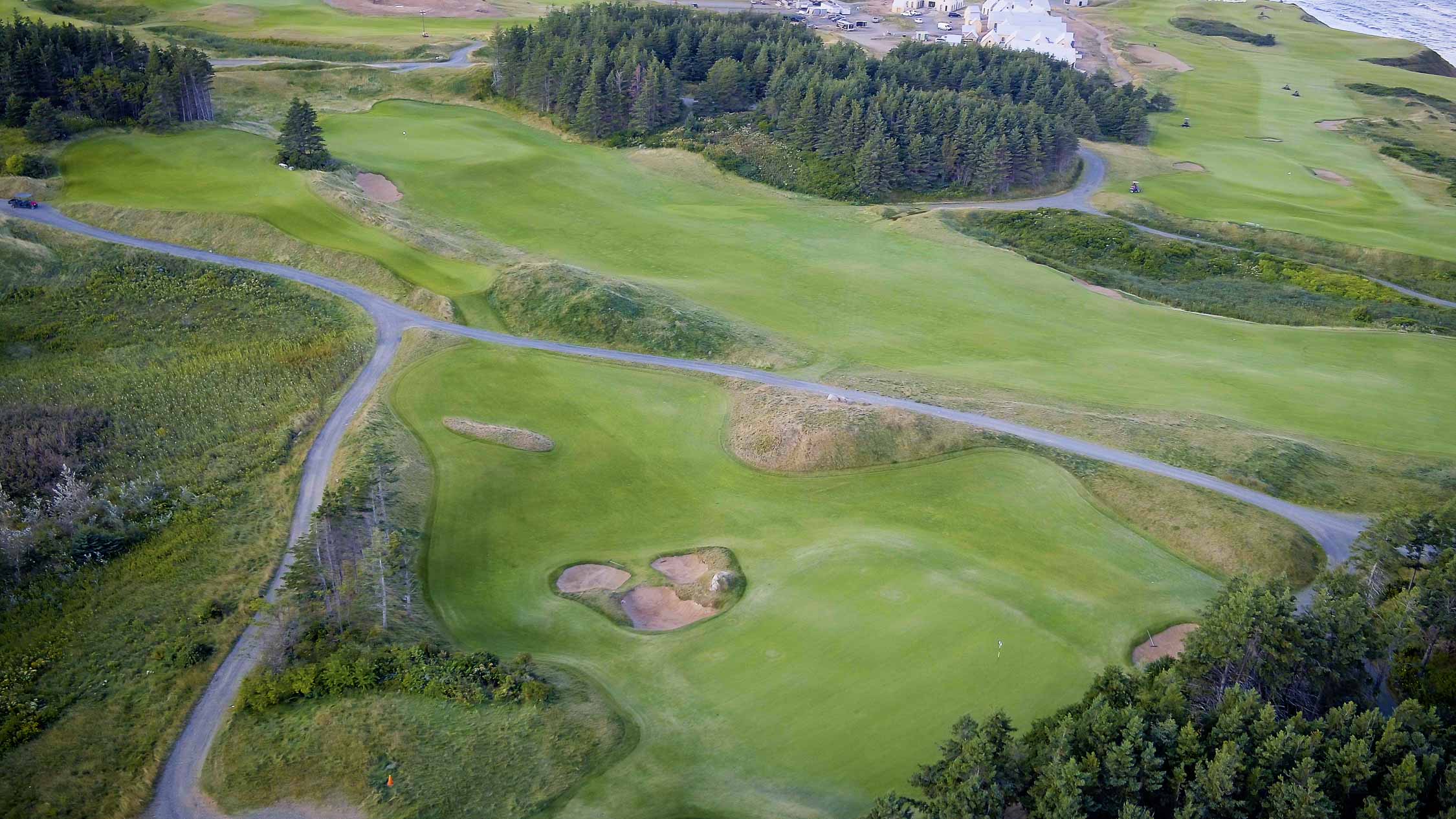 Hole 14.00 00 26 17.still006