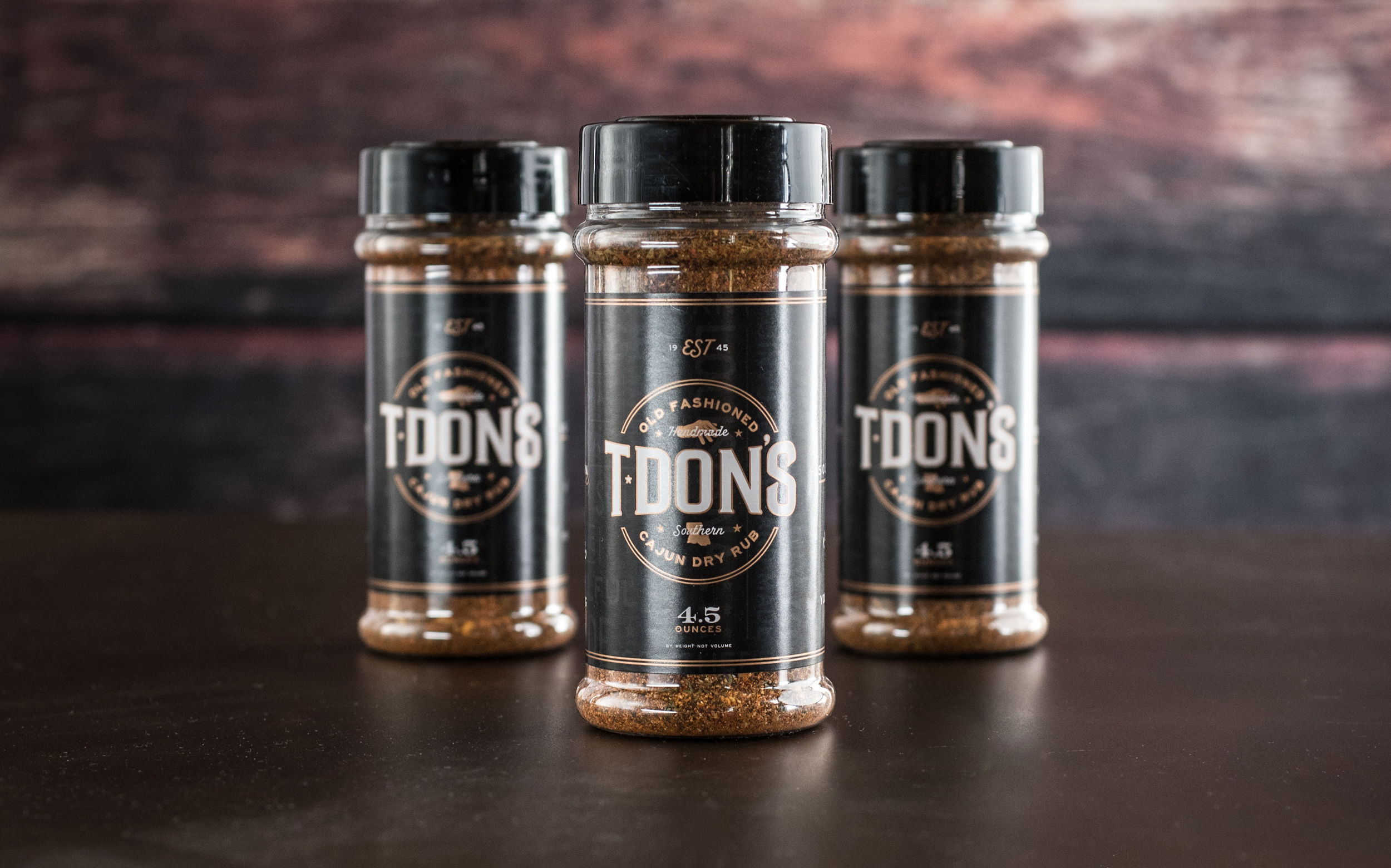 TDon’s Cajun Goods
package design